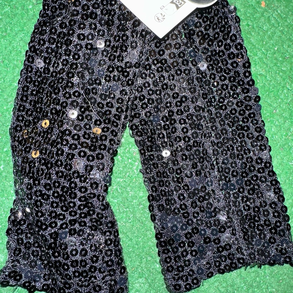 New Zara fingerless gloves  black sequence on lace . Size L.